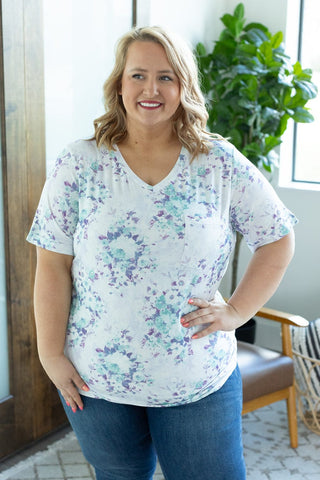 1- ShortSlv/Slvless Tops Pocketful of Perfect Short Sleeve Tee in Florals (4 colors) plus size clothing