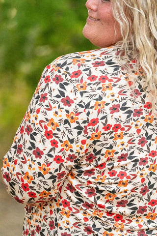 4- Overlayer Tops Tinley Luxe Tissue Weight Cardigan w/Pockets in Florals plus size clothing