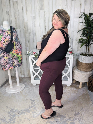 Plus Size "No Crotch Seam" Butter Leggings in Solids